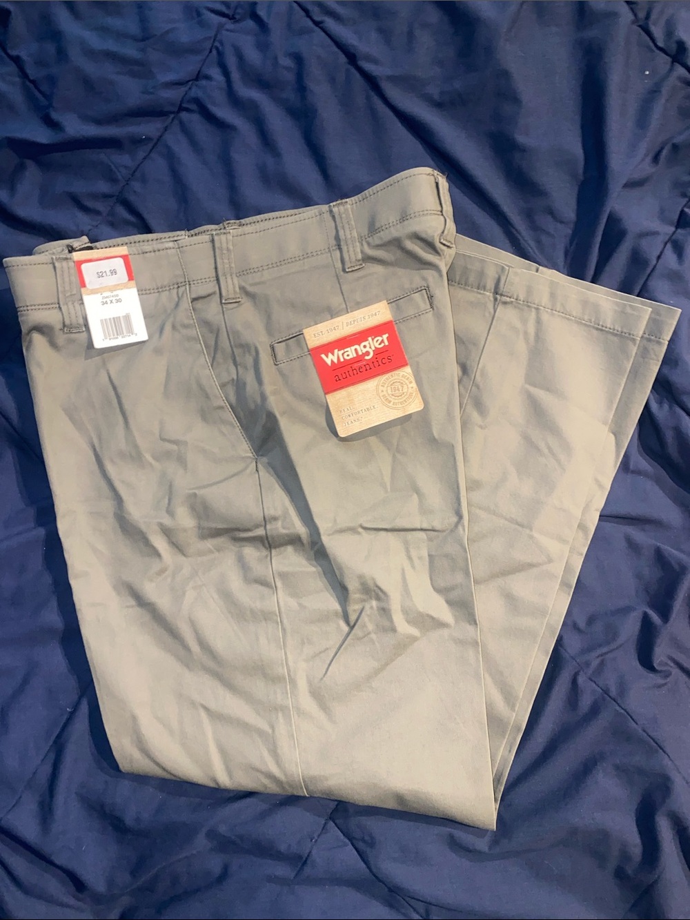 Wrangler Men's gray Chinos